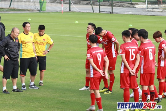 VFF chốt giá vé xem ĐT Việt Nam đấu AFF Cup 2018