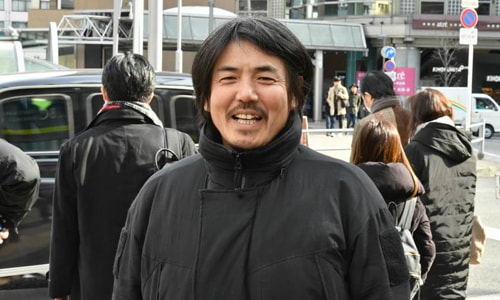 Thuê người nghe tâm sự giá 9 USD một giờ tại Nhật