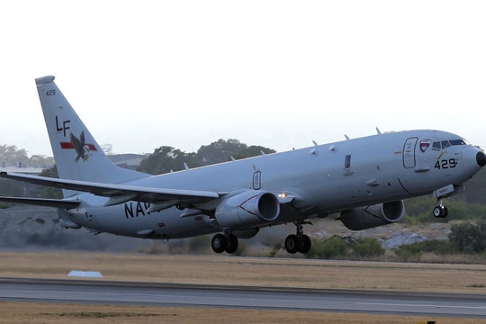 Máy bay quân sự Mỹ tiến hành chuyến bay trinh sát ở gần bờ biển Crưm