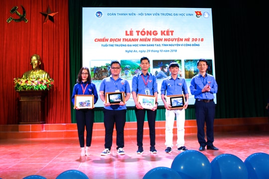 Đại học Vinh tổng kết Chiến dịch tình nguyện hè 2018