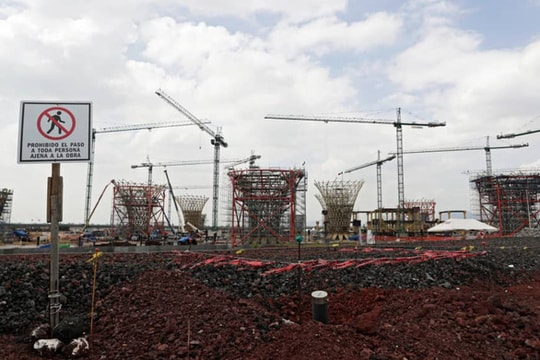 Mexico hủy dự án sân bay chục tỷ USD; Hàn Quốc đề nghị Mỹ miễn trừ trừng phạt