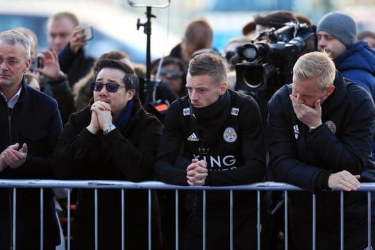 Cầu thủ Leicester nghẹn ngào tưởng nhớ cố Chủ tịch Vichai