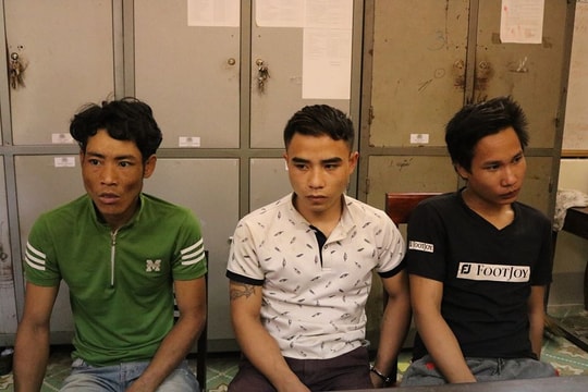3 thanh niên trộm xe máy "cắm" nửa triệu đồng