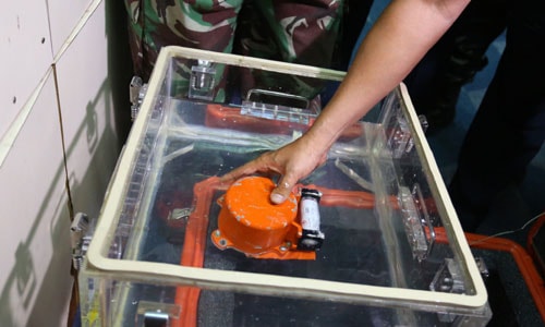 Trump đề cử người giữ chức Đại sứ tại LHQ; Hộp đen máy bay Indonesia rơi bị hư hỏng nặng