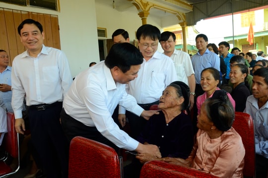 Bí thư Trung ương Đảng Nguyễn Xuân Thắng dự Ngày hội Đại đoàn kết tại Nam Đàn