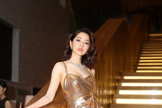 Dàn sao Việt “đọ” váy gợi cảm trên thảm đỏ