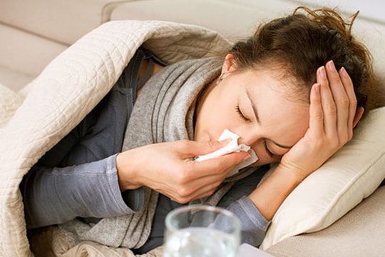 10 căn bệnh nguy hiểm chết người thường bị nhầm lẫn với cảm lạnh