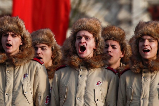 Hùng tráng tái hiện cuộc duyệt binh huyền thoại trên Quảng trường Đỏ