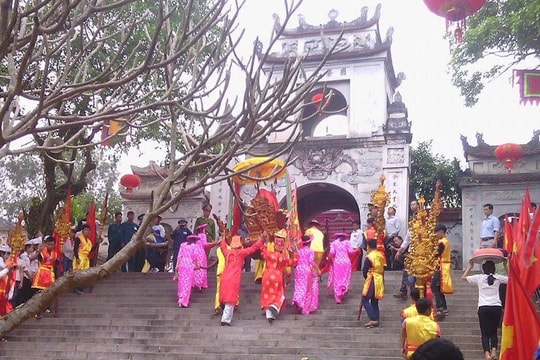 Không đánh mất giá trị tâm linh khi xây dựng quần thể văn hóa đền Cuông