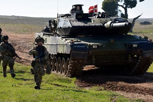 Israel tìm cách giảm căng thẳng với Nga; Châu Âu ra mắt Liên minh phòng thủ chung