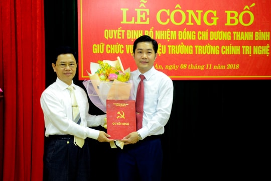 Nghệ An: Trao quyết định bổ nhiệm Phó Hiệu trưởng Trường Chính trị tỉnh