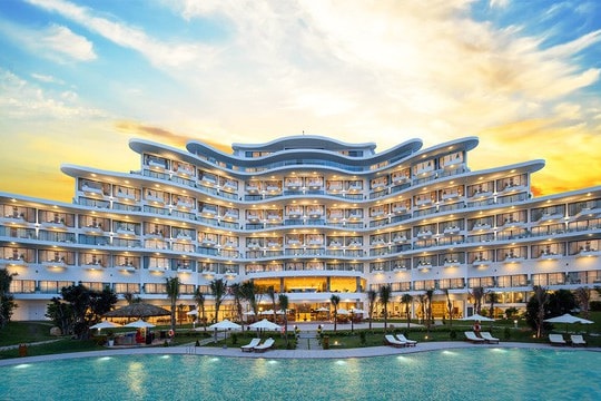 Khám phá những viên pha lê tuyệt đẹp với Crystal Bay