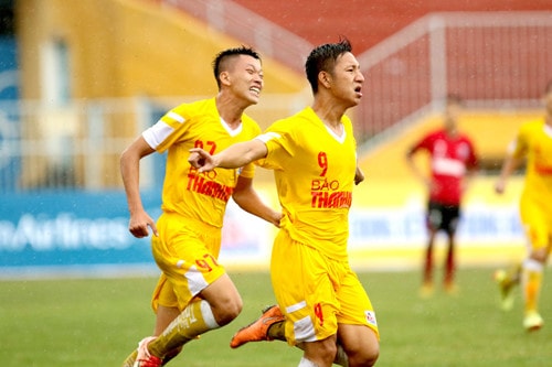 TRỰC TIẾP: U21 SLNA - U21 HAGL (VCK U21 QG, 15h00)