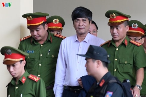 Phan Văn Vĩnh, Nguyễn Thanh Hóa chống lưng đường dây đánh bạc thế nào?