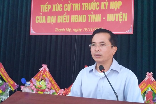 Phó Chủ tịch UBND tỉnh Lê Ngọc Hoa tiếp xúc cử tri tại Thanh Chương