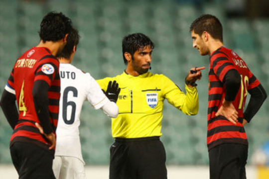 Trọng tài người Qatar bắt trận Myanmar - Việt Nam; PSG chi “núi tiền” đón “hòn đá tảng” MU