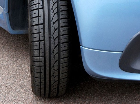 “Giải mã” tính năng hoa lốp ô tô