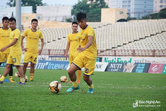 Các cầu thủ SLNA dự đoán kết quả trận Myanmar - Việt Nam