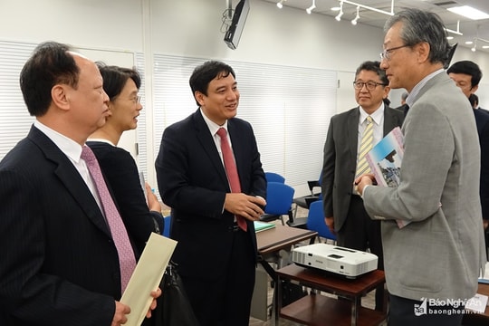 [Infographic] - Thành tựu nổi bật thu hút đầu tư Nghệ An năm 2018