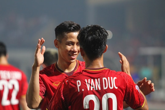 ĐT Việt Nam - Campuchia (3-0): Đậm dấu giày của các cầu thủ SLNA