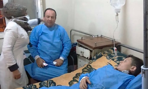 Syria tố cáo phiến quân dùng vũ khí hóa học khiến 50 người bị thương