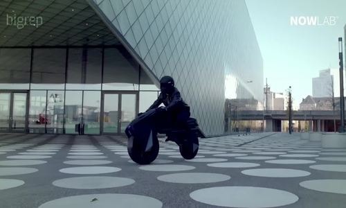 Ra mắt xe máy điện in 3D đầu tiên trên thế giới