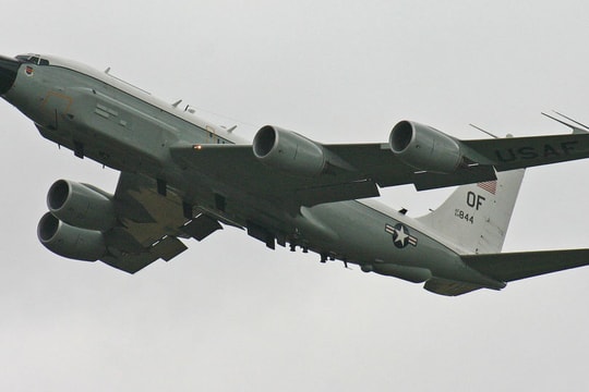 Giữa căng thẳng Nga - Ukraina, máy bay quân sự Mỹ bay vào không phận Biển Đen