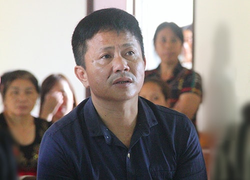 Cuộc tình ngang trái của tài xế độc thân với nữ giáo viên đã chồng con