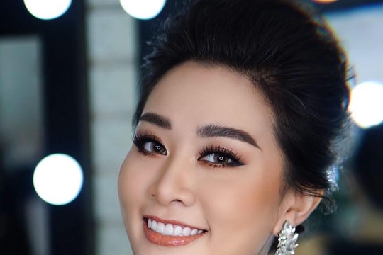 Nữ giảng viên ĐH Vinh lọt vào bán kết Người mẫu Quý bà 2018