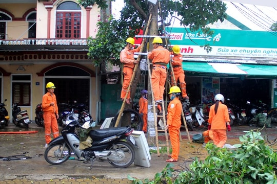 Thi công gần đường dây điện phải báo cho điện lực