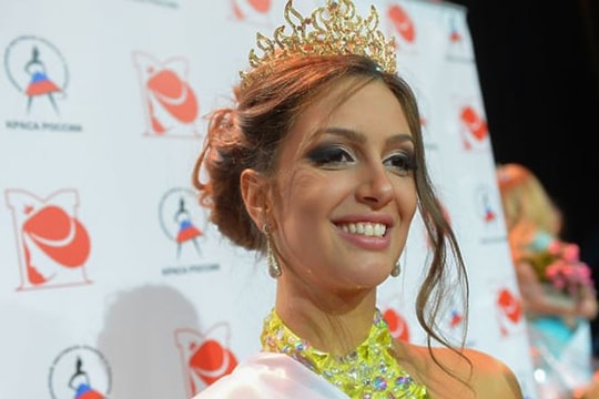 Những điều chưa biết về Hoa hậu Mockva kết hôn với Vua Malaysia