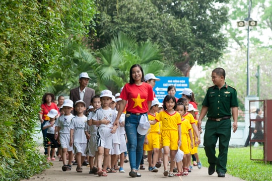 Xây dựng nhân cách Nghệ vừa kế thừa truyền thống tốt đẹp, vừa đáp ứng yêu cầu mới