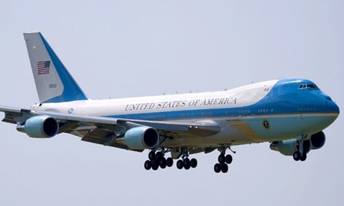 Trump điều chuyên cơ Không lực Một chở thi hài Bush “cha” tới Washington