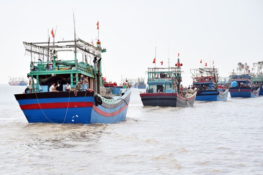 Nghệ An: Tàu  67 vươn khơi trở lại 