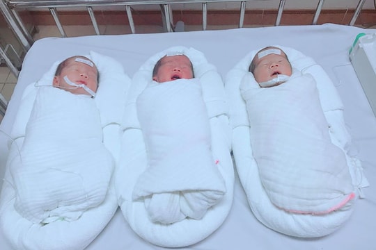 Sản phụ Nghệ An sinh 3 hiếm gặp, mỗi bé nặng hơn 2kg