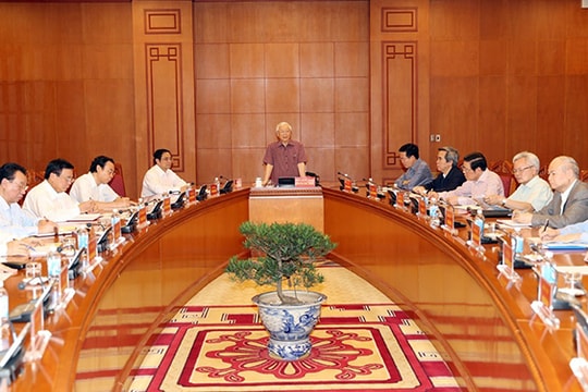 Tổng Bí thư chủ trì cuộc họp Thường trực Tiểu ban Văn kiện Đại hội XIII của Đảng