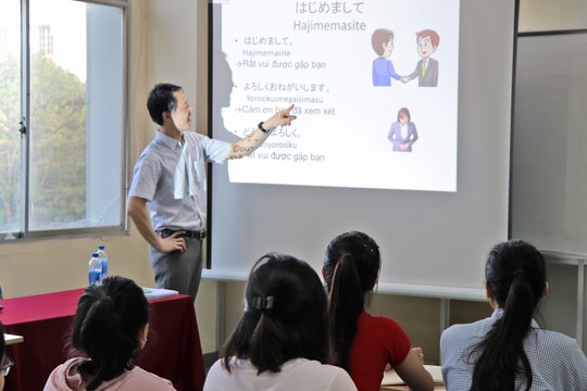 Trường Đại học Công nghiệp Vinh: