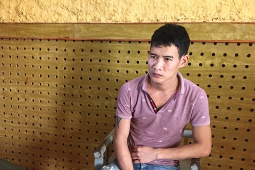 Tài xế nổ súng khi bị vướng xe không đi được