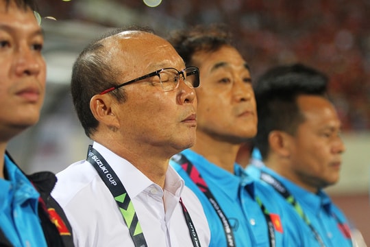 "Phù thủy” Park Hang-seo cao tay “phá dớp” Mỹ Đình