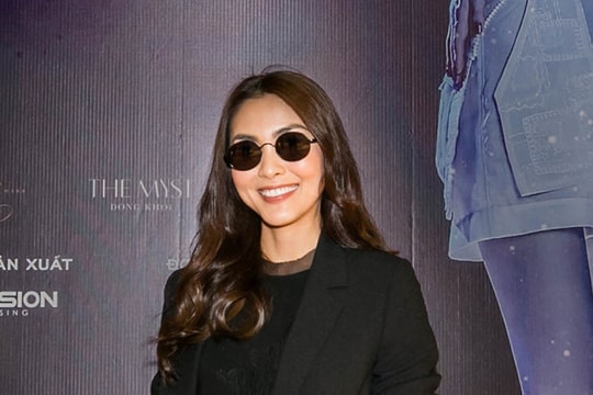 Tăng Thanh Hà lần đầu tiên thử sức với vai trò nhà thiết kế