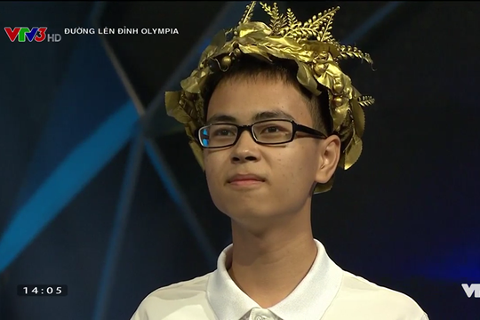 Thủ lĩnh đoàn từ bỏ đội dự tuyển HSG Quốc gia để đến với cuộc thi Olympia