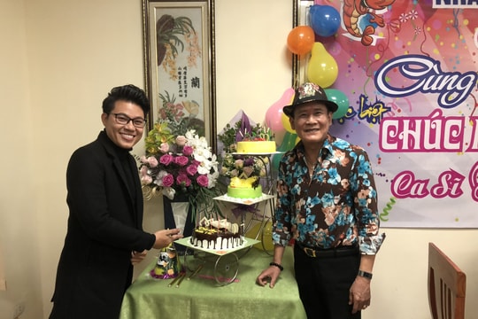 Về nước làm liveshow, Tuấn Vũ bất ngờ được người hâm mộ tổ chức sinh nhật sớm