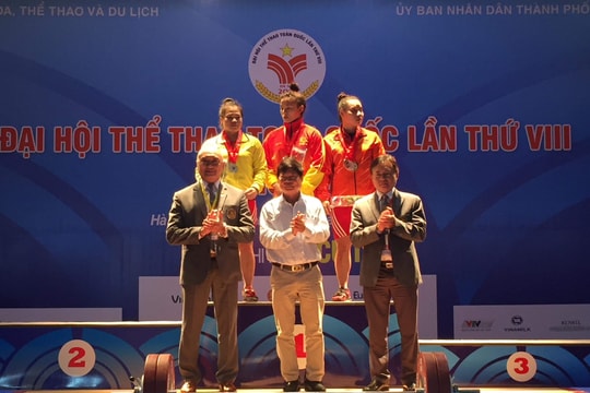 Đoàn thể thao Nghệ An giành được 3 HCV, 3 HCB và 1 HCĐ môn Cử tạ