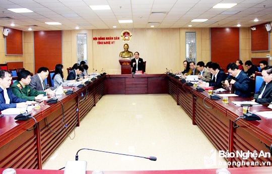 Đại biểu HĐND tỉnh đề nghị dừng cấp phép xây dựng các chung cư ở TP Vinh