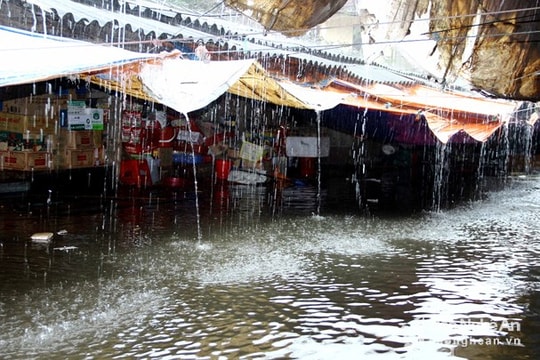 Thời tiết 10/12: Không khí lạnh tăng cường, Trung bộ tiếp tục có mưa rất to