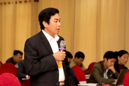 Chánh án Tòa án nhân dân Nghệ An cảnh báo “cỏ Mỹ” len lỏi vào trường học