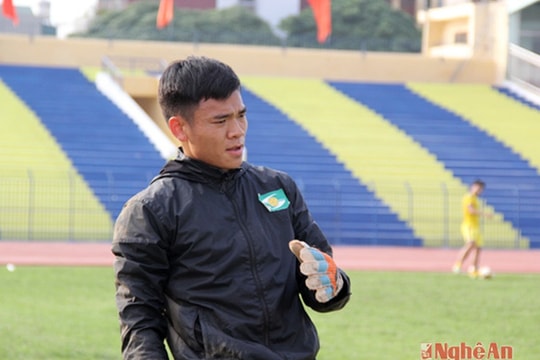 Nhiều ngôi sao SLNA chưa ký hợp đồng mới