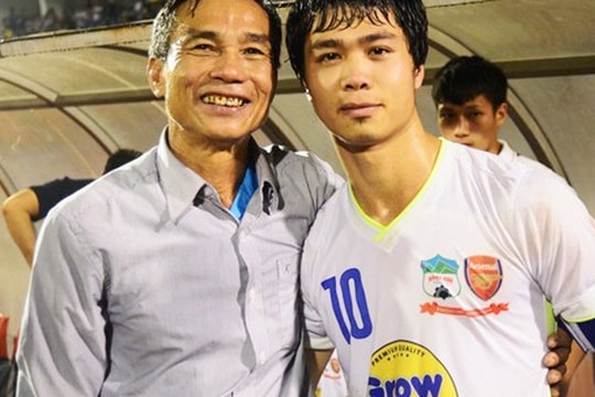 Bố cầu thủ Nguyễn Công Phượng chia sẻ sau trận chung kết lượt đi AFF Cup