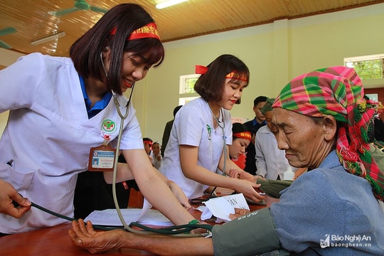 Nghệ An đổi mã thẻ BHYT, người dân cần lưu ý để đảm bảo quyền lợi