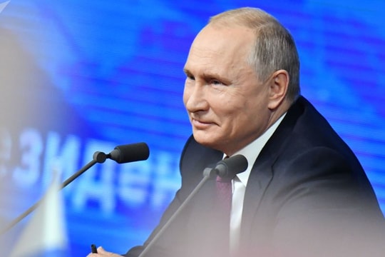 Putin: “Xuất hiện một tay chơi mạnh, nhưng người ta không muốn thế“